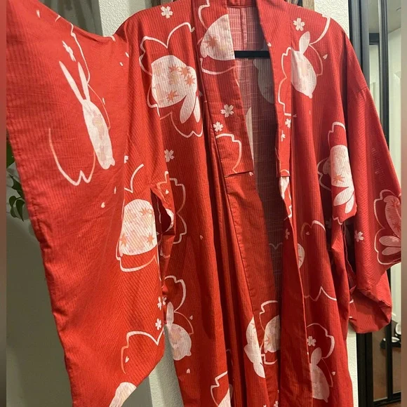 Vintage bunny kimono - Picture 3 of 4